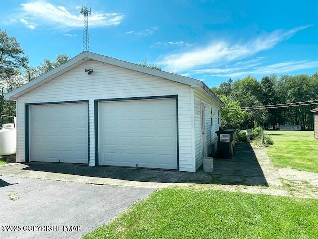 551 Stock Farm Rd, Lake Ariel, PA 18436 - photo 6