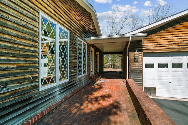 109 Little Doe Ln, East Stroudsburg, PA 18301 - view of home's exterior with an attached garage