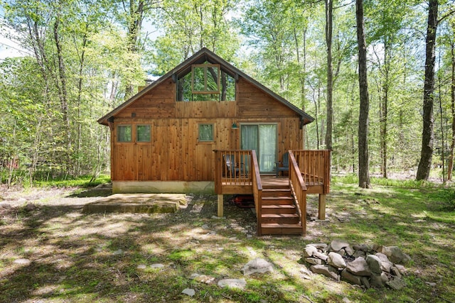 2107 Oak Rd, Pocono Pines, PA 18350 - back of property with a deck