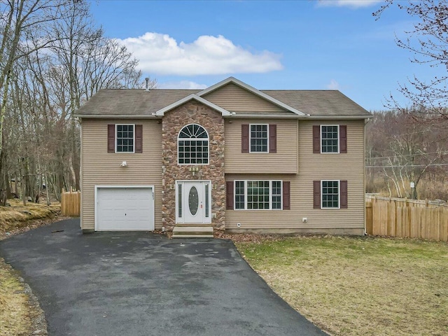 551 Highland Dr, East Stroudsburg, PA 18302 - photo 1