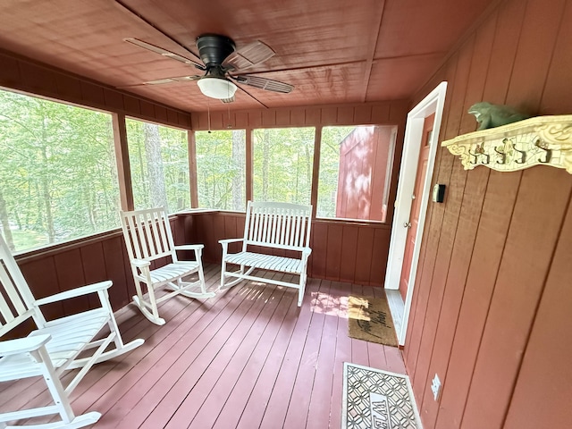 6414 Decker Rd, Bushkill, PA 18324 - sunroom with ceiling fan