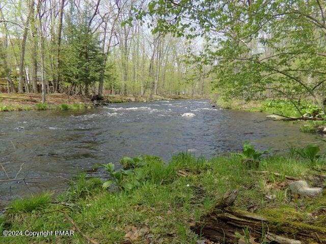 6414 Decker Rd, Bushkill, PA 18324 - water view