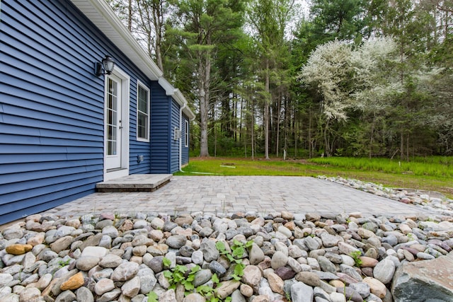 210 Canterbury Cir, Blakeslee, PA 18610 - view of patio / terrace