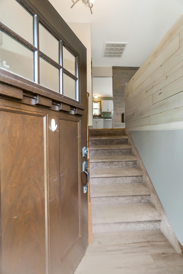 2227 Cheyenne Dr, Blakeslee, PA 18610 - staircase featuring wood finished floors