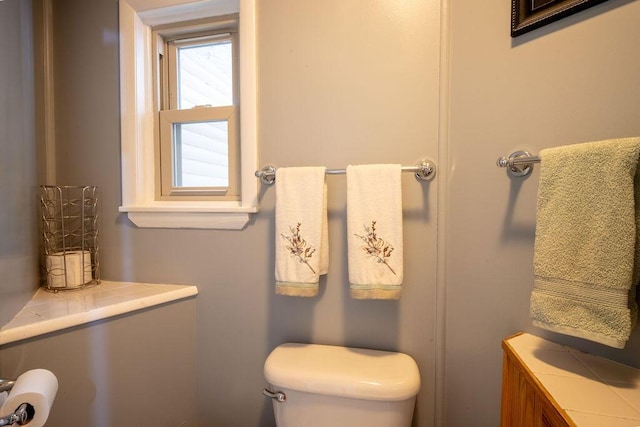 243 R Own Rd, East Stroudsburg, PA 18302 - half bath with toilet