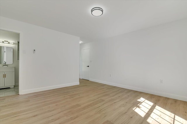 113 Dennis Ct, East Stroudsburg, PA 18301 - unfurnished room featuring light wood-style floors and baseboards