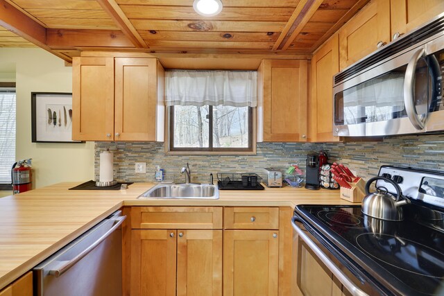 163 Cambridge Ct, Bushkill, PA 18324 - photo 9