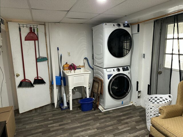 1010 Knollwood Dr, Tobyhanna, PA 18466 - washroom with stacked washer / drying machine and wood finished floors