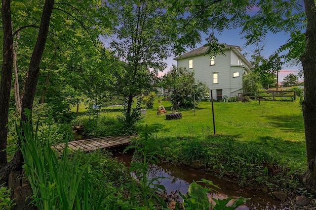 100 Mahoning Dr E, Lehighton, PA 18235 - view of yard