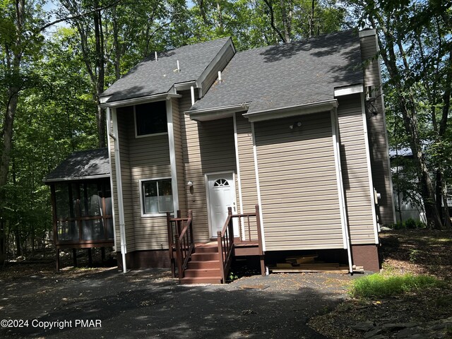 161 St Andrews Dr, Bushkill PA, 18324, 3 bedrooms, 1.5 baths house for sale