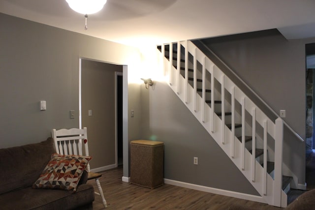 5147 Arrowhead Ln, East Stroudsburg, PA 18302 - stairway featuring wood finished floors and baseboards