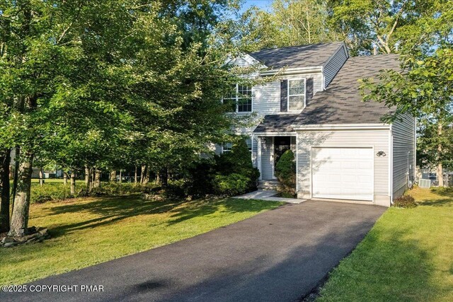 223 Kensington Dr, Bushkill, PA 18324 - photo 2