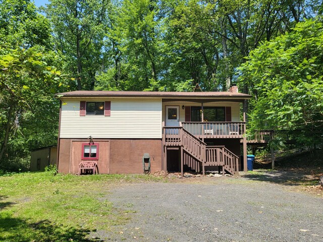 2153 Gravel Rd, Canadensis, PA 18325 - photo 1