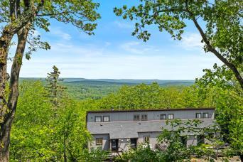 152 Cross Country Ln, Tannersville, PA 18372 - photo 5