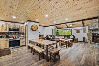 152 Cross Country Ln, Tannersville, PA 18372 - photo 25