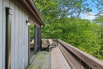 152 Cross Country Ln, Tannersville, PA 18372 - photo 7