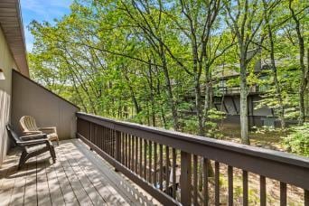 152 Cross Country Ln, Tannersville, PA 18372 - photo 9