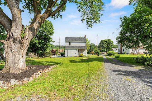 490 Richmond Rd, Bangor, PA 18013 - view of front of house with gravel driveway and a front yard