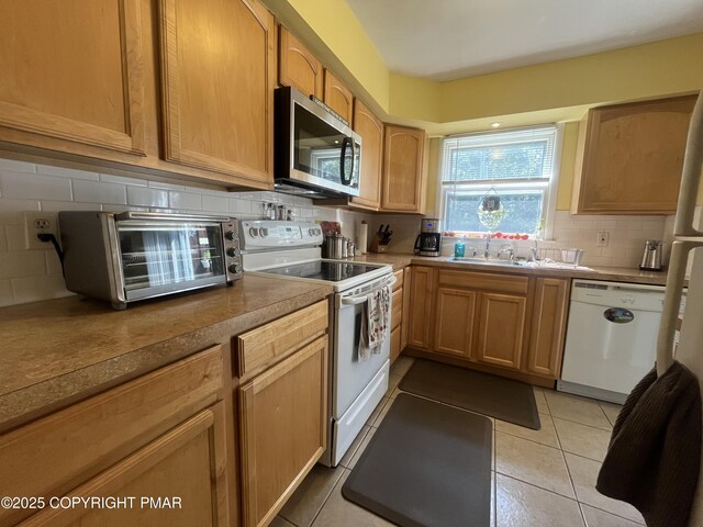 1256 Chateau Dr, East Stroudsburg, PA 18302 - photo 5
