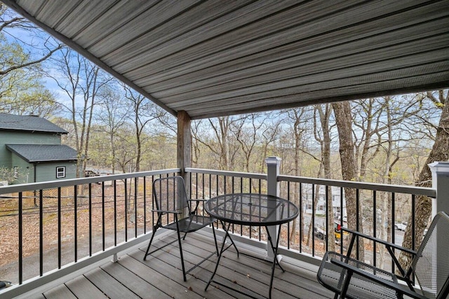 2094 Scarborough Way, Bushkill, PA 18324 - view of deck