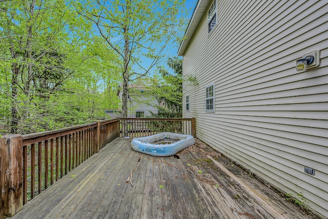 6163 Somers Ter, Tobyhanna, PA 18466 - view of deck
