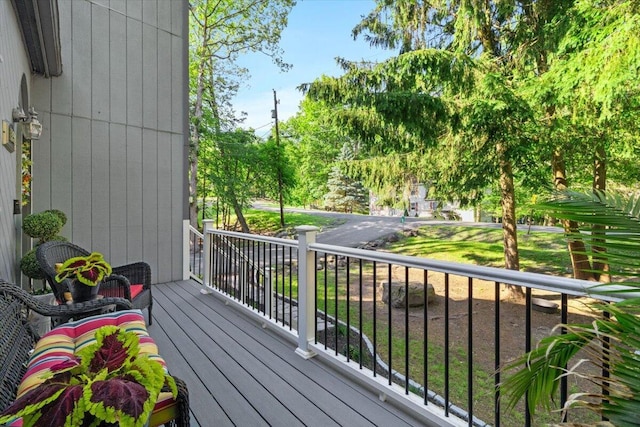 1237 Brentwood Dr, East Stroudsburg, PA 18301 - view of balcony