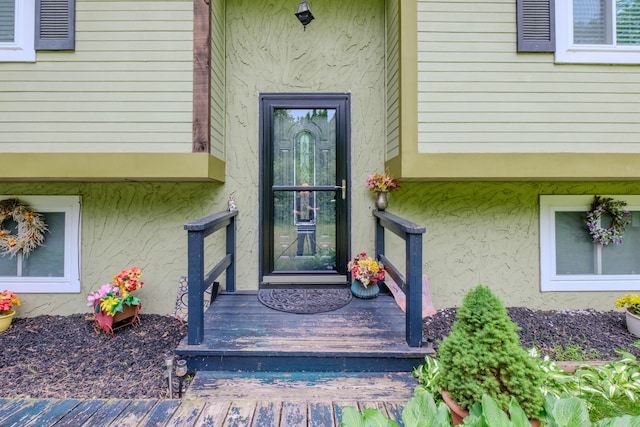 205 W Williams Ct, Stroudsburg, PA 18360 - property entrance featuring stucco siding