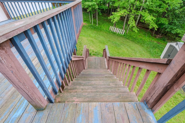 205 W Williams Ct, Stroudsburg, PA 18360 - view of stairs