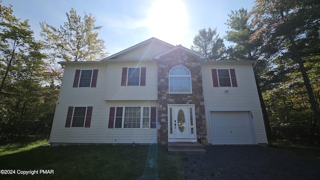 6548 Laurel Hollow Dr, Tobyhanna PA, 18466, 4 bedrooms, 2.5 baths house for sale