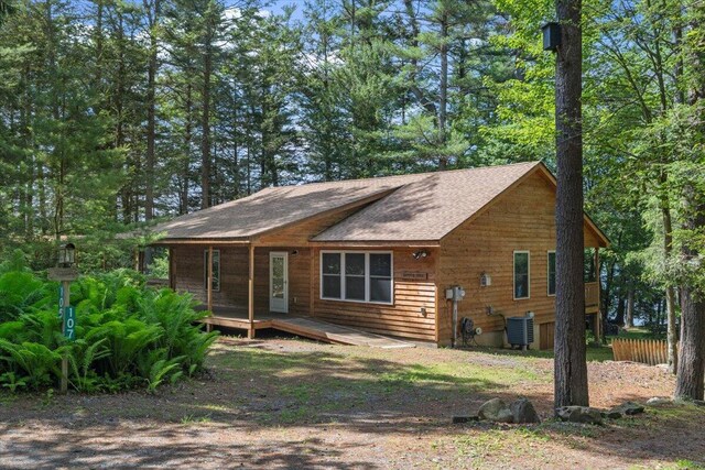105 Waygood Way, Pocono Pines, PA 18350 - view of front of home with a wooden deck and roof with shingles