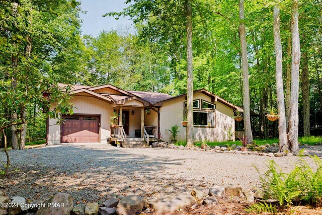 127 Winding Hill Rd, Pocono Pines PA, 18350, 3 bedrooms, 2.5 baths house for sale