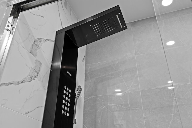 181 Williams Ln, Scotrun, PA 18355 - bathroom view of a shower