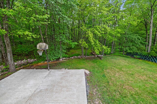 181 Williams Ln, Scotrun, PA 18355 - kitchen with freestanding refrigerator, a sink, light wood-style floors, recessed lighting, and range with electric cooktop