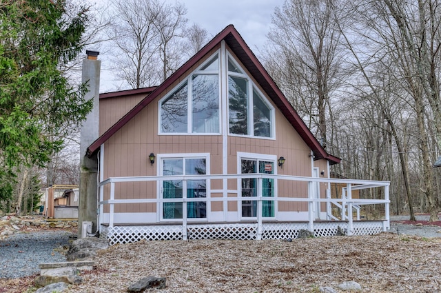 1452 Waterfront Dr, Tobyhanna, PA 18466 - back of property with a chimney