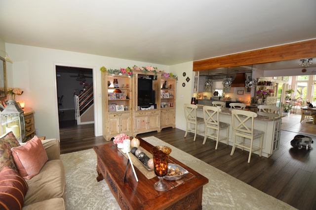 1618 Kickapoo Ter, Effort, PA 18330 - living room with wood finished floors
