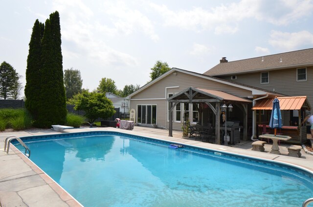 1618 Kickapoo Ter, Effort, PA 18330 - outdoor pool with a patio and area for grilling