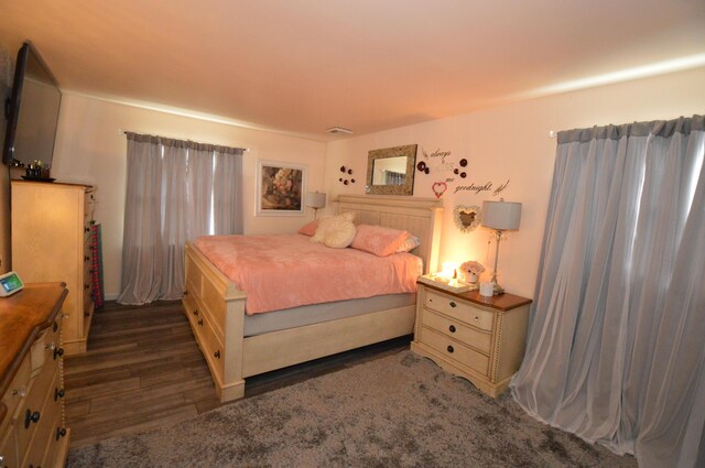 1618 Kickapoo Ter, Effort, PA 18330 - bedroom with dark wood-style flooring