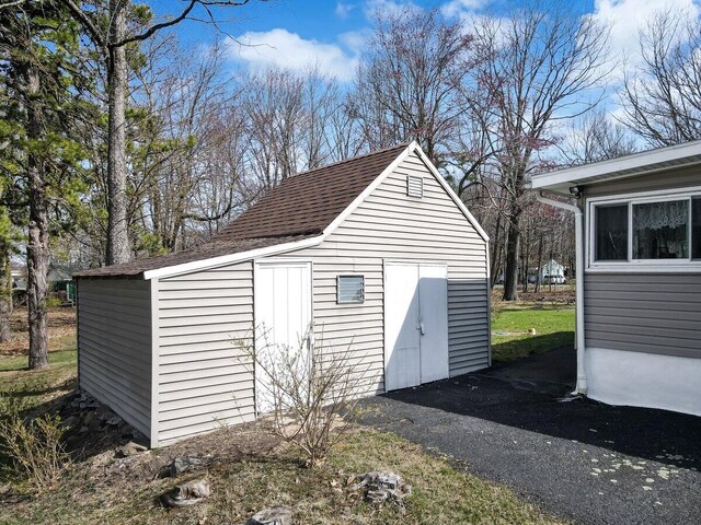 148 Summit Ave, Pocono Summit, PA 18346 - view of outdoor structure with an outdoor structure