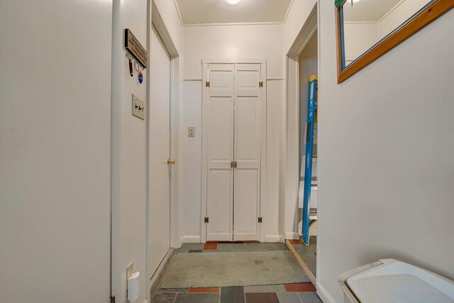 148 Summit Ave, Pocono Summit, PA 18346 - view of entryway