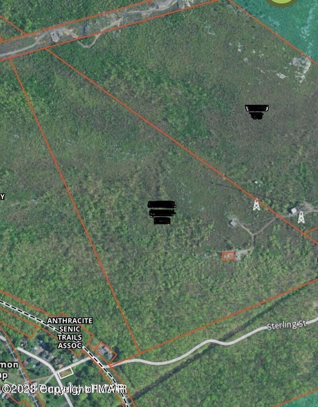 Sterling St, Mountain Top, PA 18707