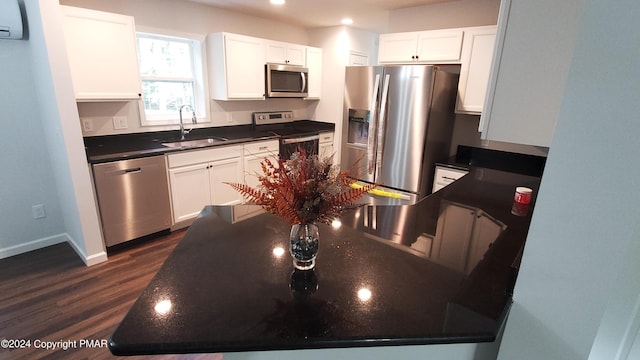 2412 Freedom Pl, Greentown, PA 18426