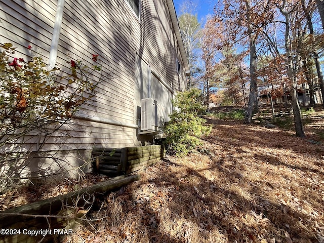 view of home's exterior