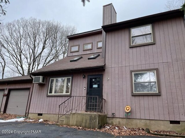 4524 W Pine Ridge Dr, Bushkill PA, 18324, 3 bedrooms, 2 baths house for sale