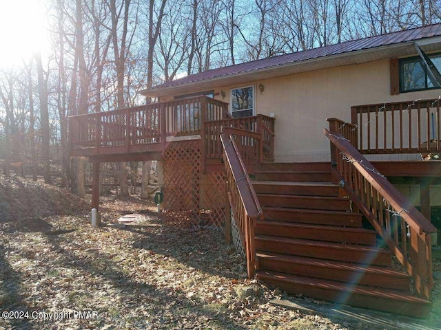 Listing photo 2 for 2118 Cardinal Dr, Bushkill PA 18324