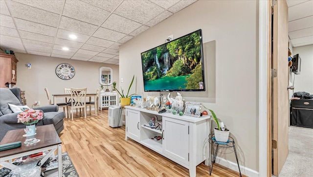 3954 Cedar Dr, Walnutport, PA 18088 - living area featuring light wood finished floors, a drop ceiling, and recessed lighting