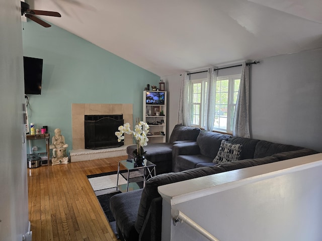 3076 Briarwood Dr, Coolbaugh Township, PA 18466 - photo 2