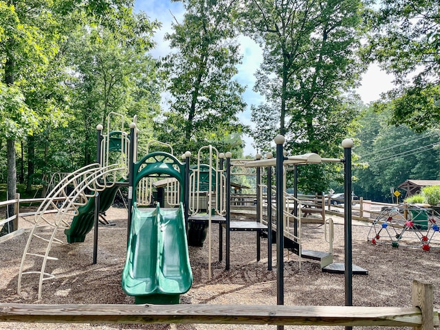 476 Hyland Dr, East Stroudsburg, PA 18301 - view of community jungle gym