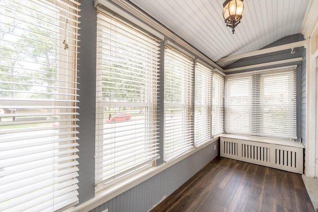 247 S 7th St, Lehighton, PA 18235 - unfurnished sunroom with lofted ceiling