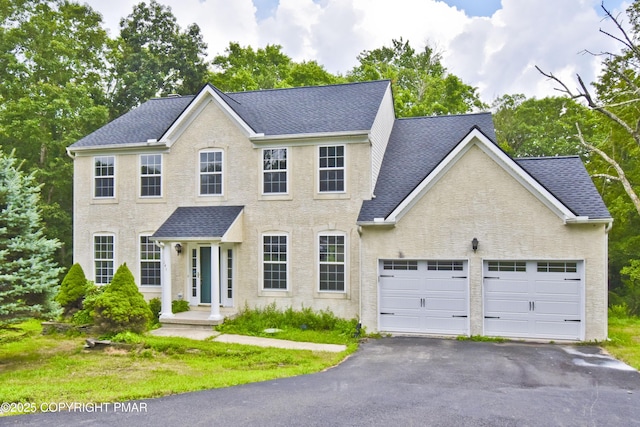 557 Marco Way E, Stroudsburg, PA 18302 - photo 1