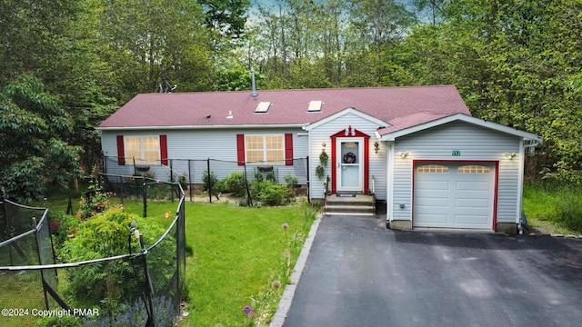 1913 Horseshoe Bnd, Tobyhanna PA, 18466, 3 bedrooms, 2 baths house for sale